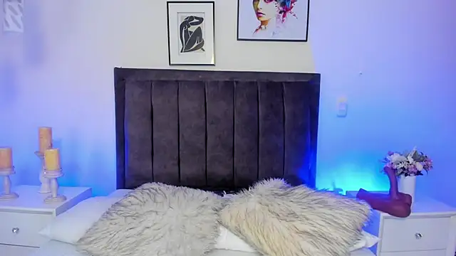 ashlye white online show from April 9, 1:51 am