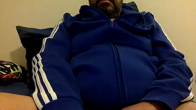 Snapshot of steve669_hot chatting on December 21, 7:32 am steve669 hot online show from December 21, 7:32 am