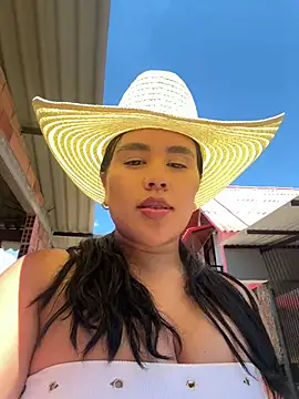 laure torres online show from April 21, 3:29 pm