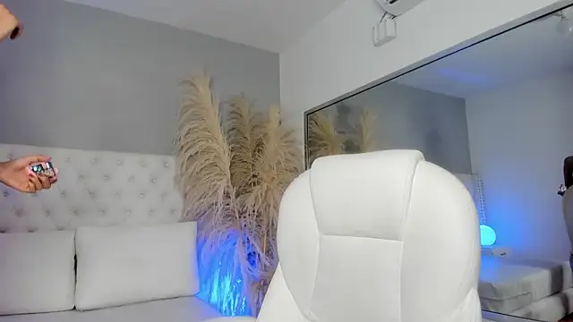 Ebonysweet   online show from February 17, 7:55 pm