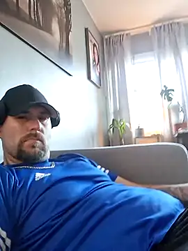 Bamse28 online show from April 4, 5:08 pm