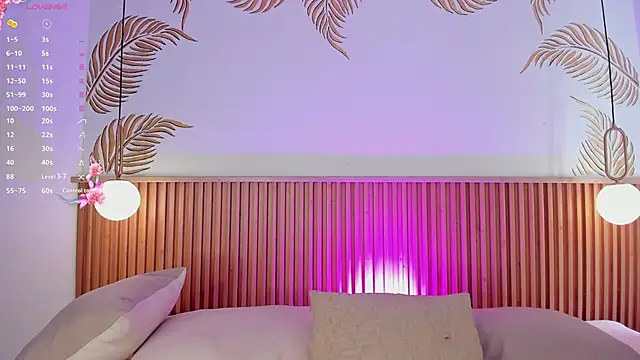 Valleriie  online show from April 12, 4:32 pm