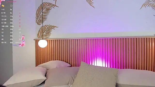 Valleriie  online show from February 9, 2:37 pm