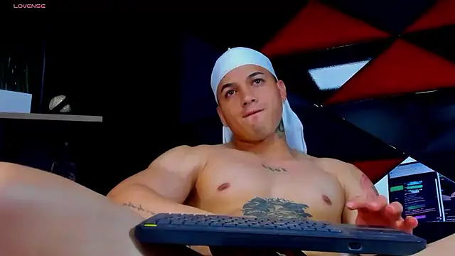 rocoo santos online show from January 14, 6:39 am