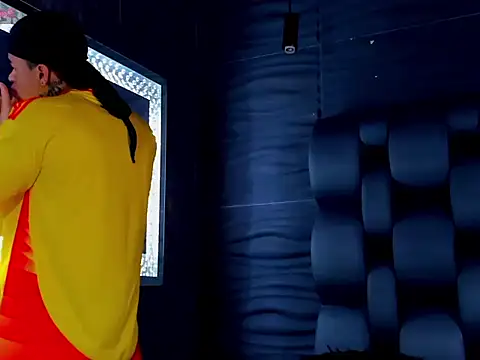 rocoo santos online show from March 10, 5:39 pm