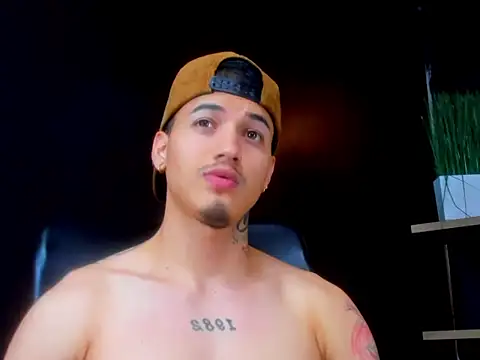 rocoo santos online show from July 1, 11:27 pm