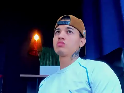 rocoo santos online show from April 22, 6:14 pm