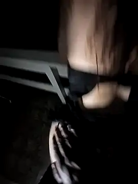 Snapshot of TrisalQuente chatting on February 24, 5:52 am TrisalQuente online show from February 24, 5:52 am