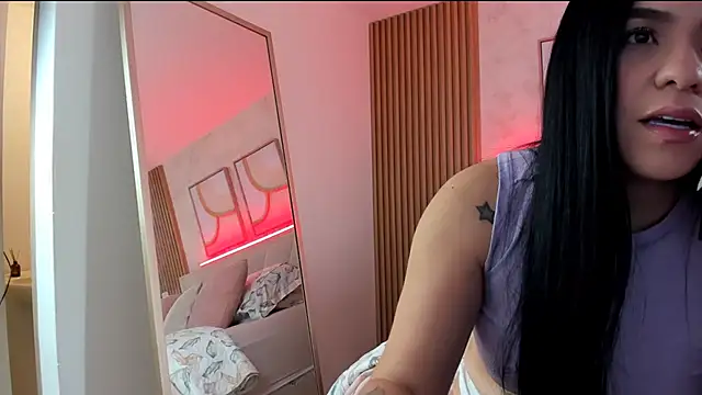 Snapshot of biancabigboobs22 chatting on June 7, 7:19 pm biancabigboobs22 online show from June 7, 7:19 pm