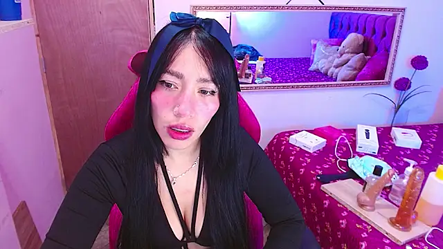 IVET CUTE1 online show from May 31, 1:44 am