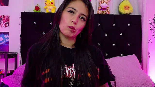 queen smiley online show from October 14, 3:51 am