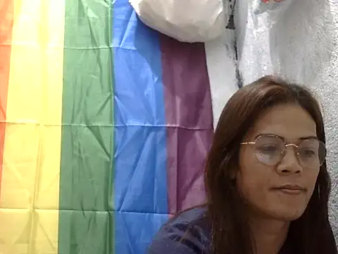 juicycum069 online show from March 13, 8:03 pm