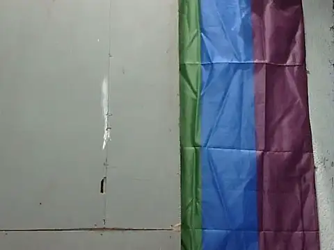 juicycum069 online show from March 1, 10:15 am