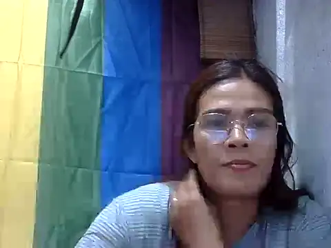 Snapshot of juicycum069 chatting on June 17, 8:03 am juicycum069 online show from June 17, 8:03 am