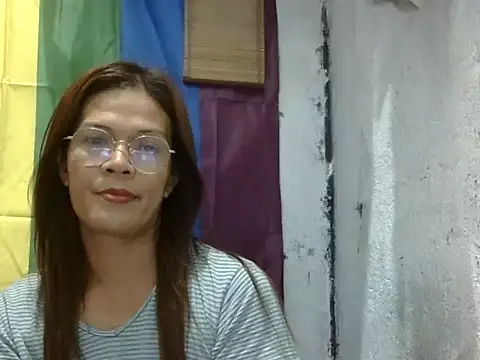 Snapshot of juicycum069 chatting on May 27, 4:31 am juicycum069 online show from May 27, 4:31 am