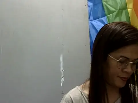 juicycum069 online show from October 29, 11:03 pm