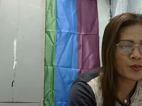 juicycum069 online show from February 27, 12:38 pm