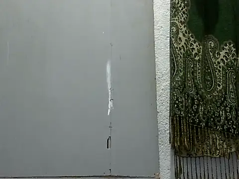 juicycum069 online show from October 25, 12:10 am