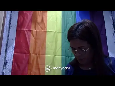 juicycum069 online show from February 15, 1:06 am