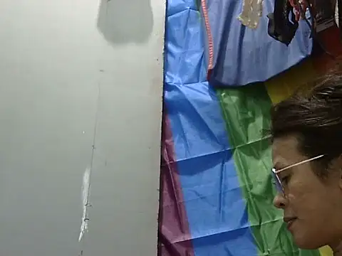 juicycum069 online show from November 7, 11:52 pm