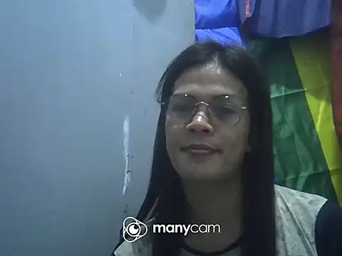 juicycum069 online show from November 6, 11:14 am