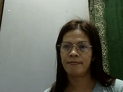 Snapshot of juicycum069 chatting on October 17, 10:22 pm juicycum069 online show from October 17, 10:22 pm
