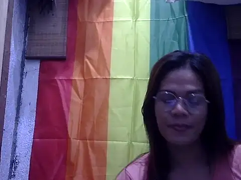 Snapshot of juicycum069 chatting on July 13, 12:00 am juicycum069 online show from July 13, 12:00 am