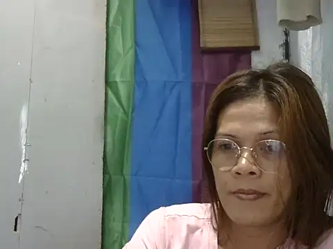 Snapshot of juicycum069 chatting on June 25, 10:15 pm juicycum069 online show from June 25, 10:15 pm