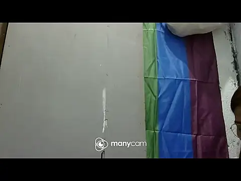 juicycum069 online show from February 12, 8:58 am