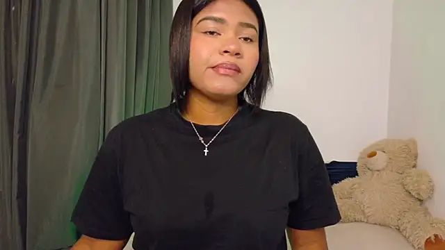 Snapshot of nudesketch1 chatting on September 23, 10:11 am nudesketch1 online show from September 23, 10:11 am