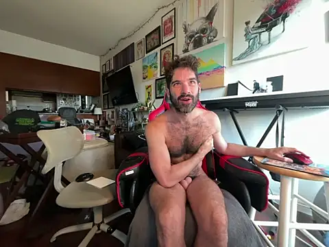 Pupscritch online show from June 3, 2:33 pm