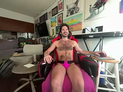 Pupscritch online show from May 21, 3:42 pm