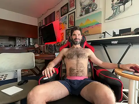 Pupscritch online show from March 26, 4:49 pm