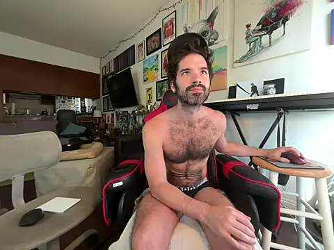Pupscritch online show from May 20, 4:15 pm