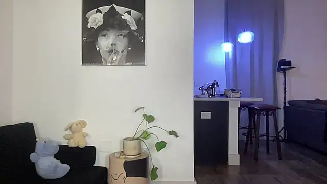 sweetceeme online show from June 12, 1:14 am