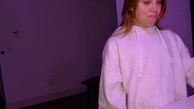 sweetceeme online show from February 24, 1:39 am