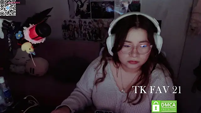 Pink girl0n online show from July 1, 5:30 am