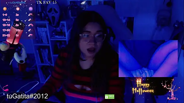 Pink girl0n online show from November 2, 9:25 am