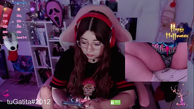 Pink girl0n online show from October 26, 10:32 pm