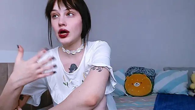 Pizda-Drozda online show from February 6, 9:22 pm