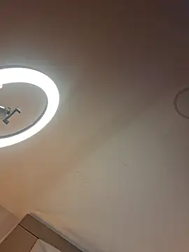 Abby Garciaa online show from March 6, 7:09 pm