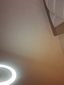 Abby Garciaa online show from April 1, 7:00 pm