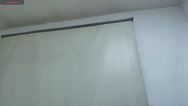 Naomy tay1 online show from December 23, 3:28 am