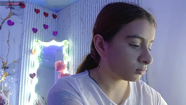 Naomy tay1 online show from March 4, 3:03 am