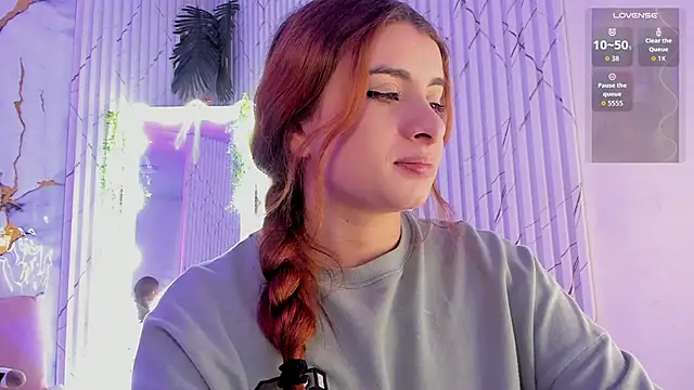 Naomy tay1 online show from April 11, 7:45 am