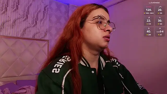 Naomy tay1 online show from November 28, 3:07 am