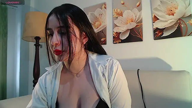 Snapshot of Violet_tay1 chatting on November 18, 11:57 am Violet tay1 online show from November 18, 11:57 am