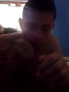 PitudoWuero online show from September 29, 10:04 pm