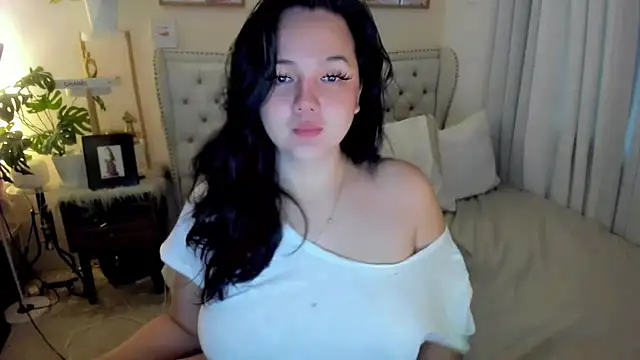 SweetHoney369 online show from January 9, 12:39 am