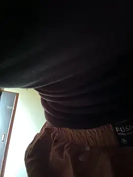 Snapshot of modelnishu chatting on September 25, 3:34 am modelnishu online show from September 25, 3:34 am